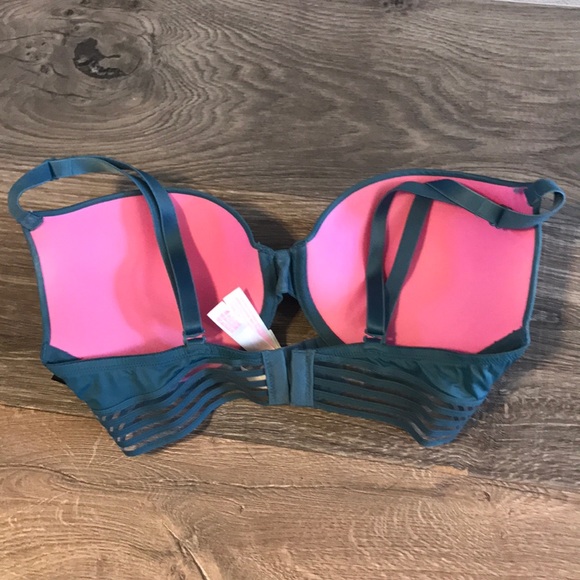 PINK Victoria's Secret bra 32DD - Picture 2 of 3